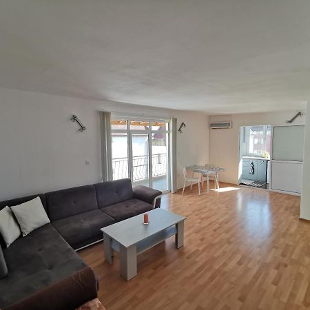 布尔加斯4Th Floor公寓 外观 照片