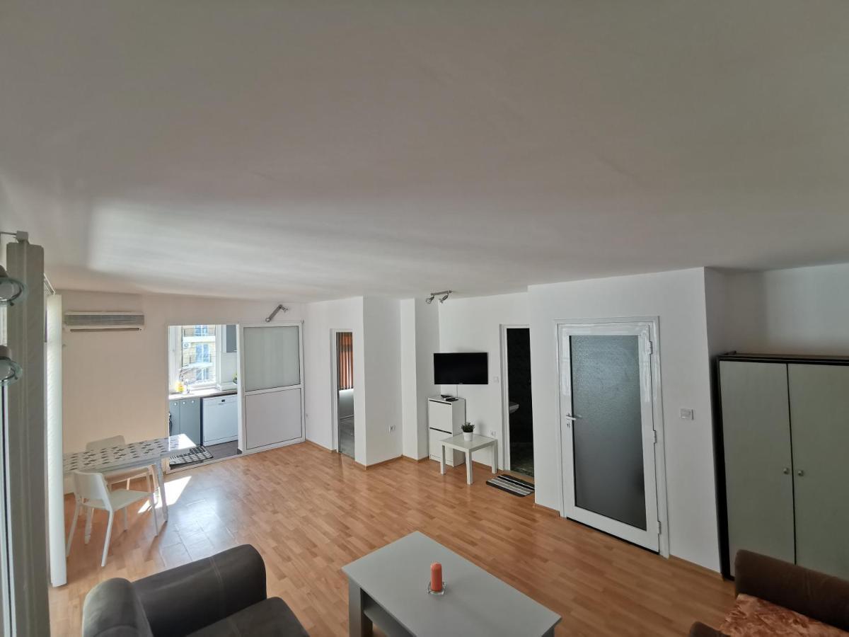 布尔加斯4Th Floor公寓 外观 照片